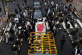 Former Indian Prime Minister Manmohan Singh Cremated After State Funeral