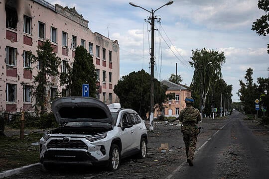 Bloodied Ukrainian Troops Fear Losing More Land In Hard-Won Kursk