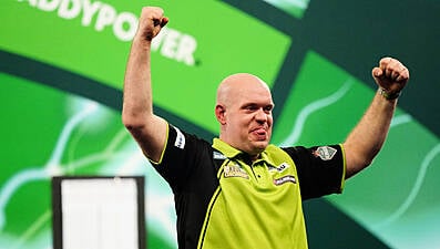 Michael Van Gerwen Wins Thrilling Match To Reach World Darts Championship Semis