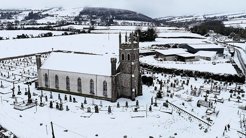 Snow And Sleet Leave Difficult Travel Conditions But Schools Expected To Reopen