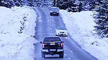 Freezing ⁢weather conditions causing icy roads and snow-covered landscapes