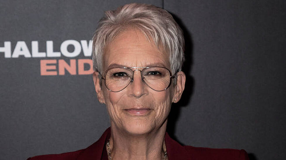 Jamie Lee Curtis Pledges One Million Dollars For Los Angeles Fire Relief Efforts