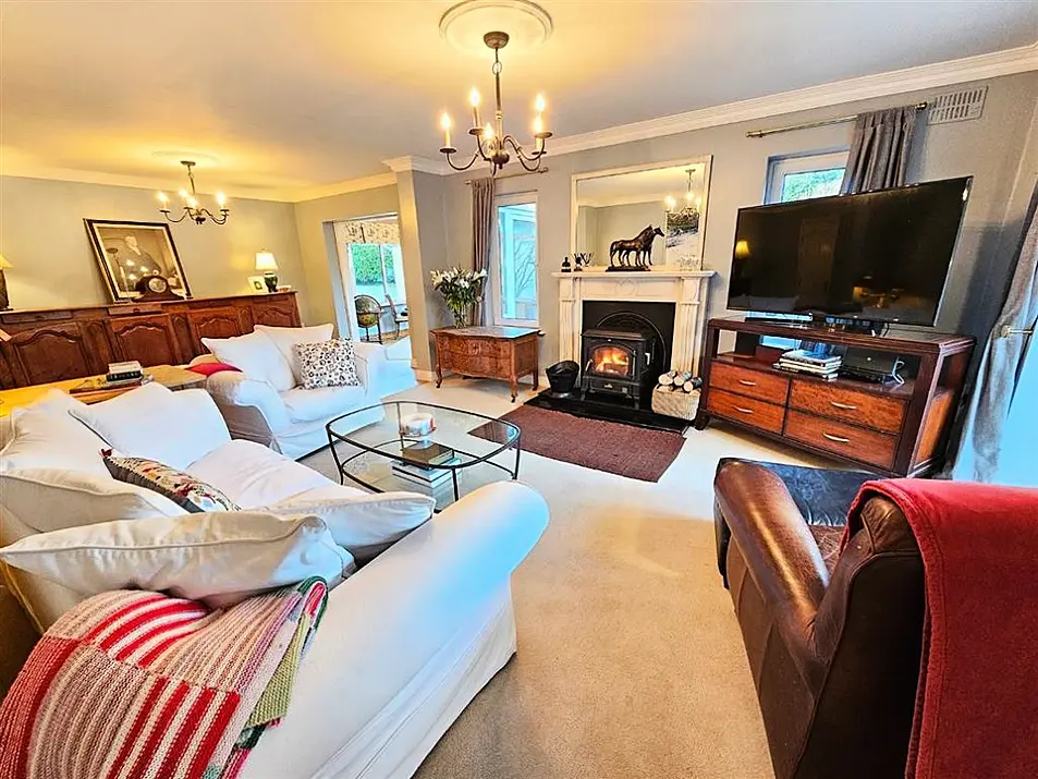 Stunning Four-Bedroom Woodland Home in Clare for €695,000 | Ennis & Clarecastle Proximity