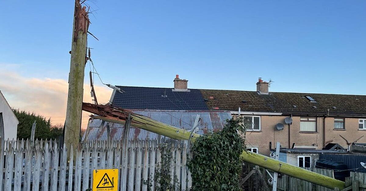 Thousands remain without power in Northern Ireland following Storm Éowyn