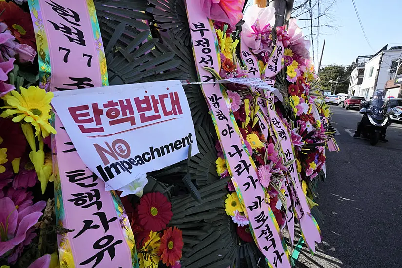 South Koreans Turn To Flower Wreaths And K-Pop Light Sticks As Political Symbols