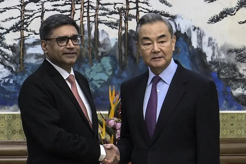 Chinese And Indian Diplomats Call For Warmer Relations