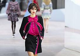 Chanel Brings Back Eighties Power Dressing At Haute Couture Show