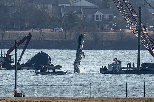 Remains Of All 67 Victims Of Us Plane And Helicopter Crash Recovered