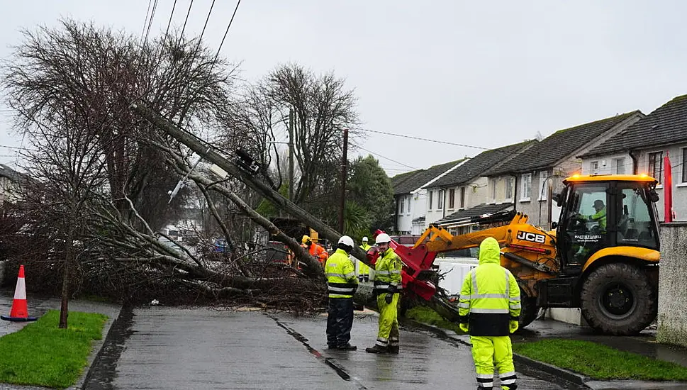 Man Died When Medical Equipment Cut Out After Storm Éowyn, Dáil Told