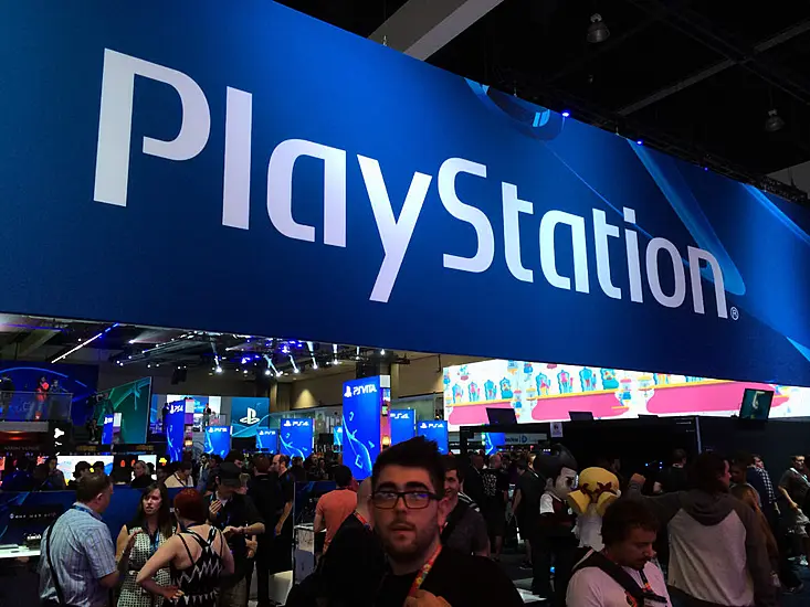 Sony Playstation Network Outage Enrages Gamers Around The World