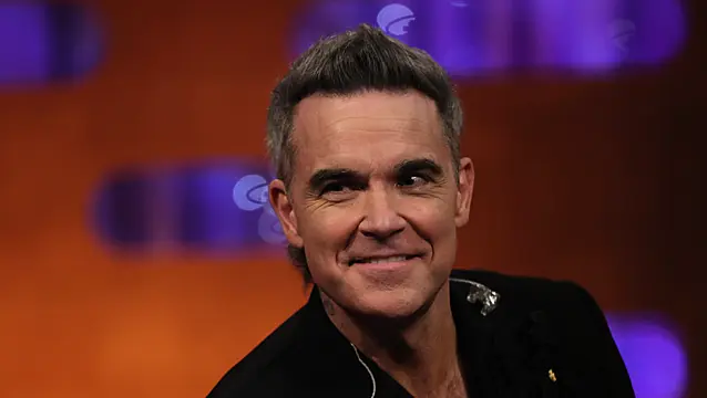 Robbie Williams Bought ‘Uncle Of Sorts’ Eric Morecambe’s Glasses For €24,000