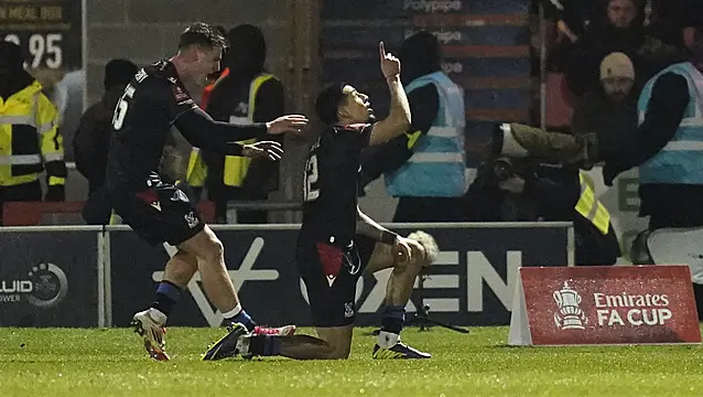Crystal Palace Win At Doncaster To Set Up Fifth Round Tie Against Millwall