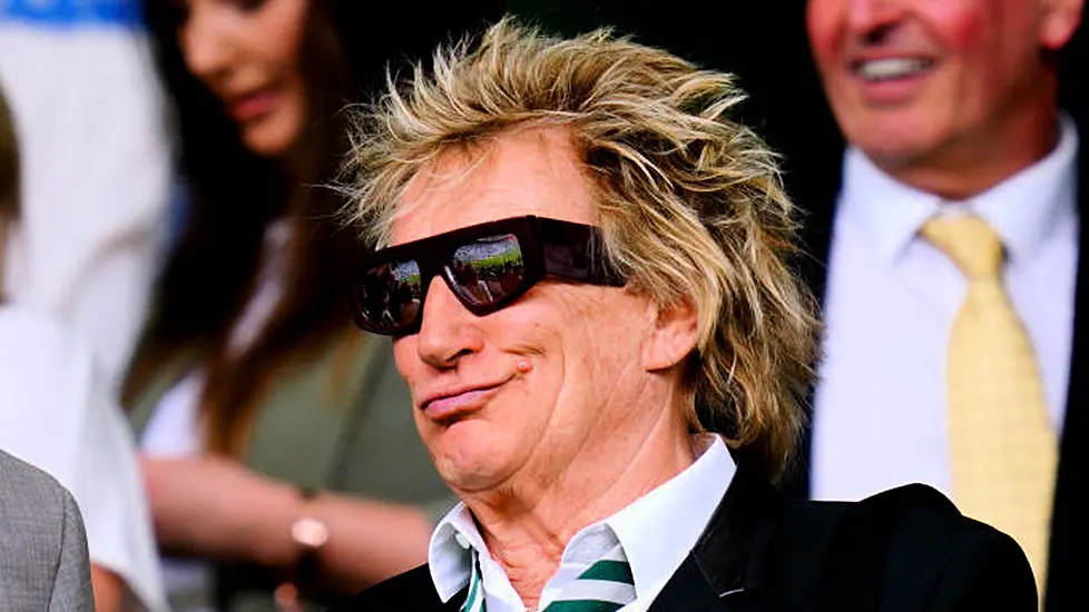 Rod Stewart Fails To Recognise Micah Richards On Football Show