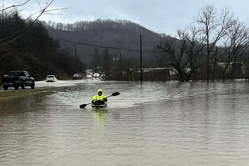 At Least Nine Dead As Parts Of The Us Are Hit By Severe Weather