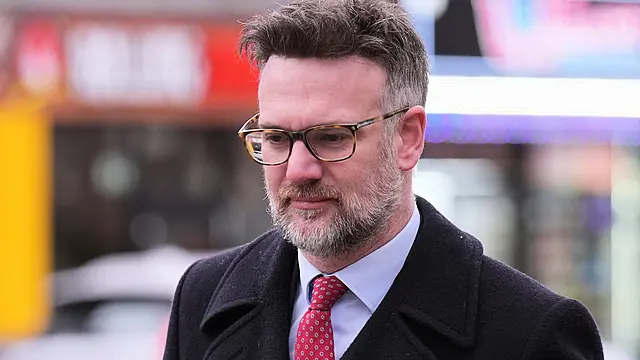 Tv Auctioneer Charles Hanson ‘Promised Not To Lay Finger On Wife Before Arrest’
