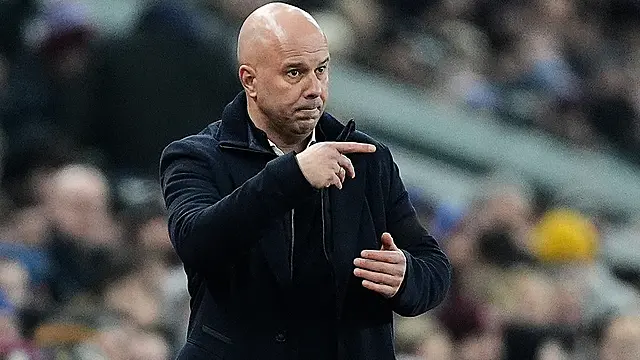 Liverpool Boss Arne Slot To Discuss Importance Of Work Rate With Darwin Nunez