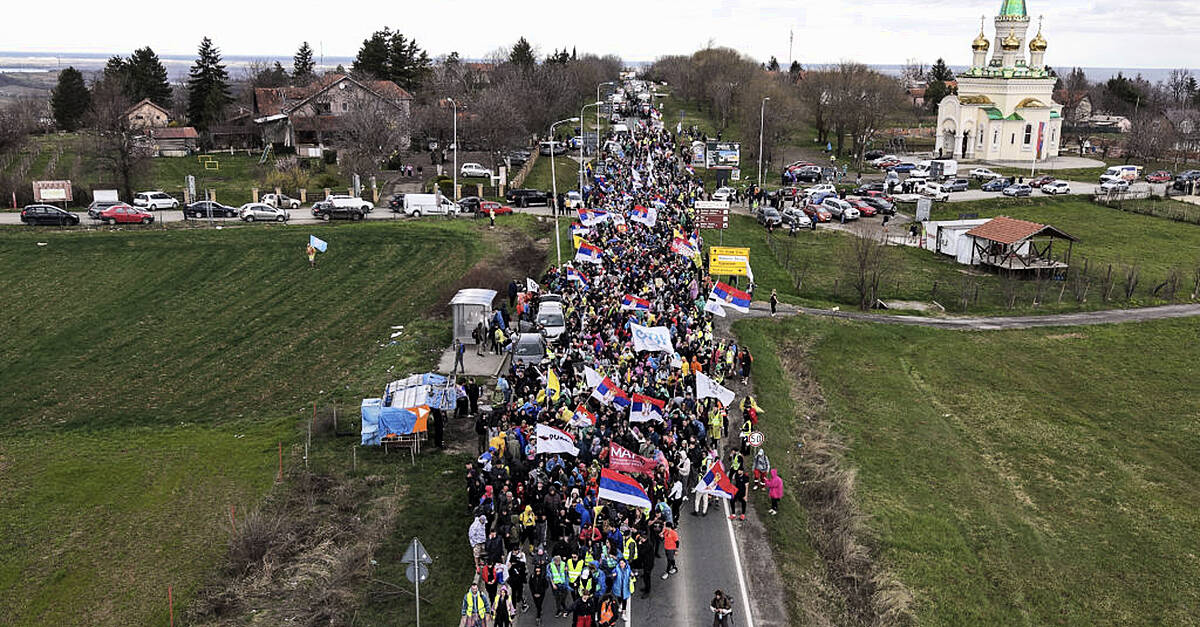 Сръбската столица Белград на ръба преди големия митинг 