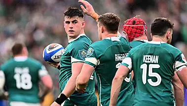 Ireland Survive Scare To Secure Bonus-Point Win Over Italy