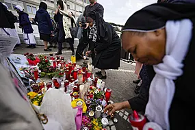 Pope Acknowledges Presence Of Children Praying For Him Outside Hospital