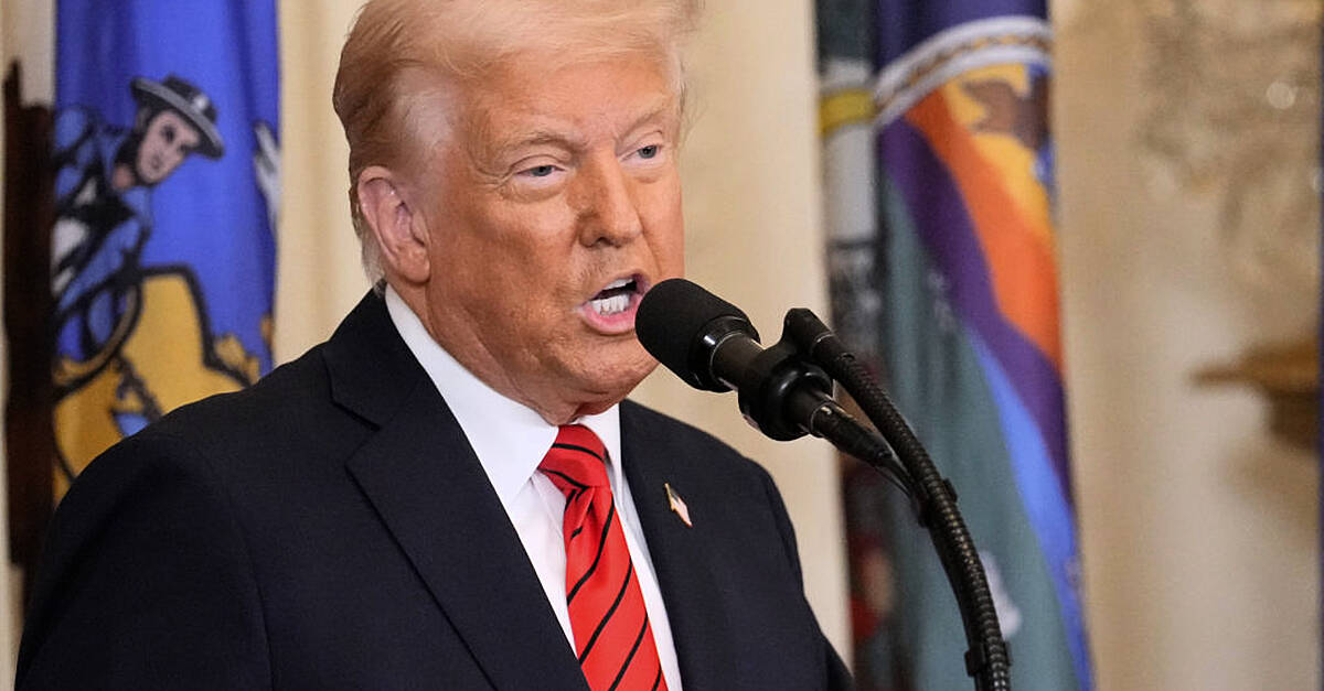 Trump orders plan to dismantle Education Department while keeping some functions