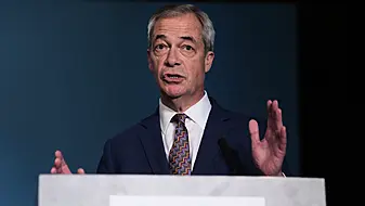 Farage ‘Called Lowe’s Behaviour Disgusting’ In Private Whatsapps