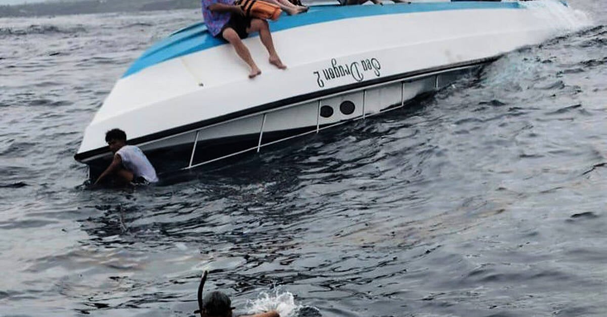 A snorkelling boat carrying 13 people including 11 Australian tourists