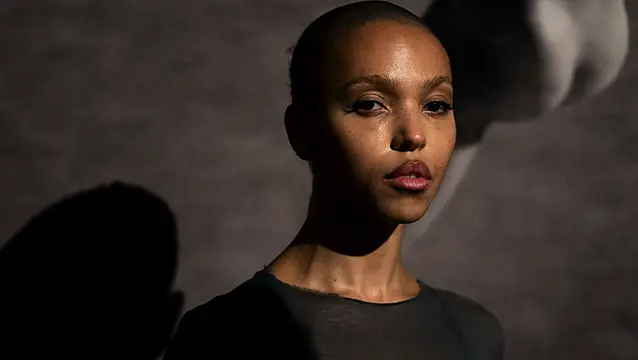 Singer Fka Twigs Postpones Us Eusexua Tour Dates Due To ‘Paperwork’ Error