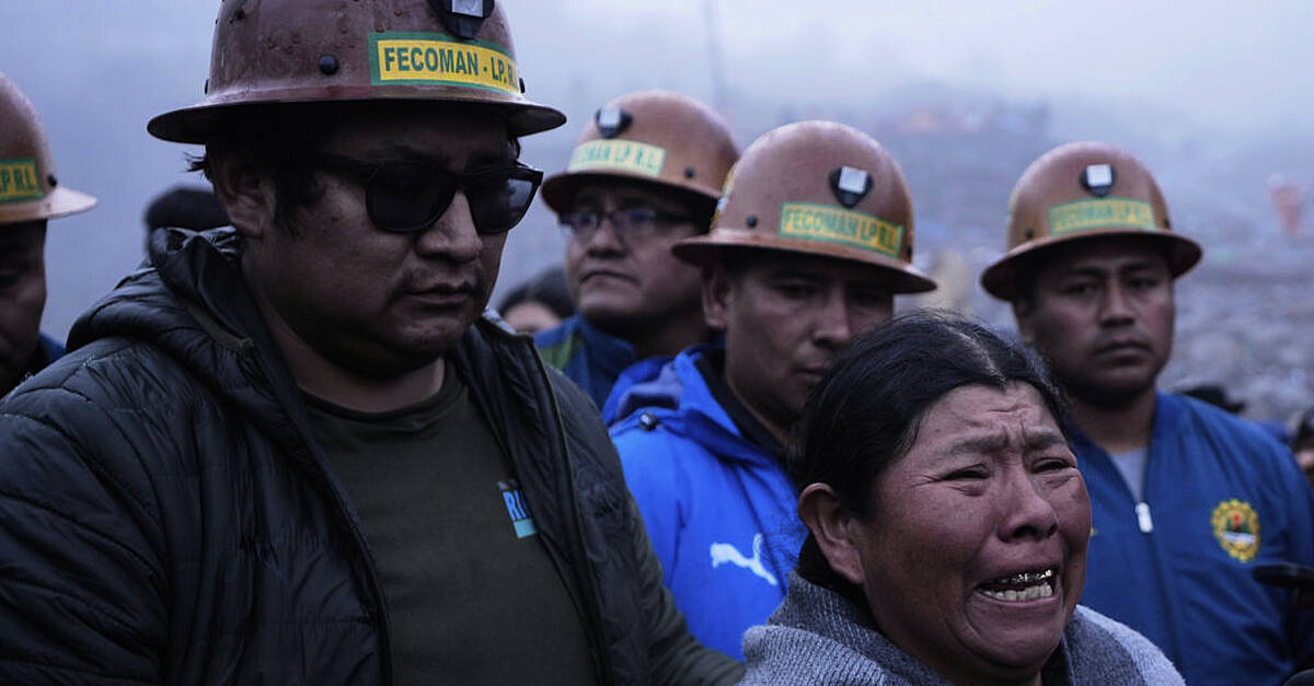 Deadly blast during stand-off between rival gold miners in Bolivia
