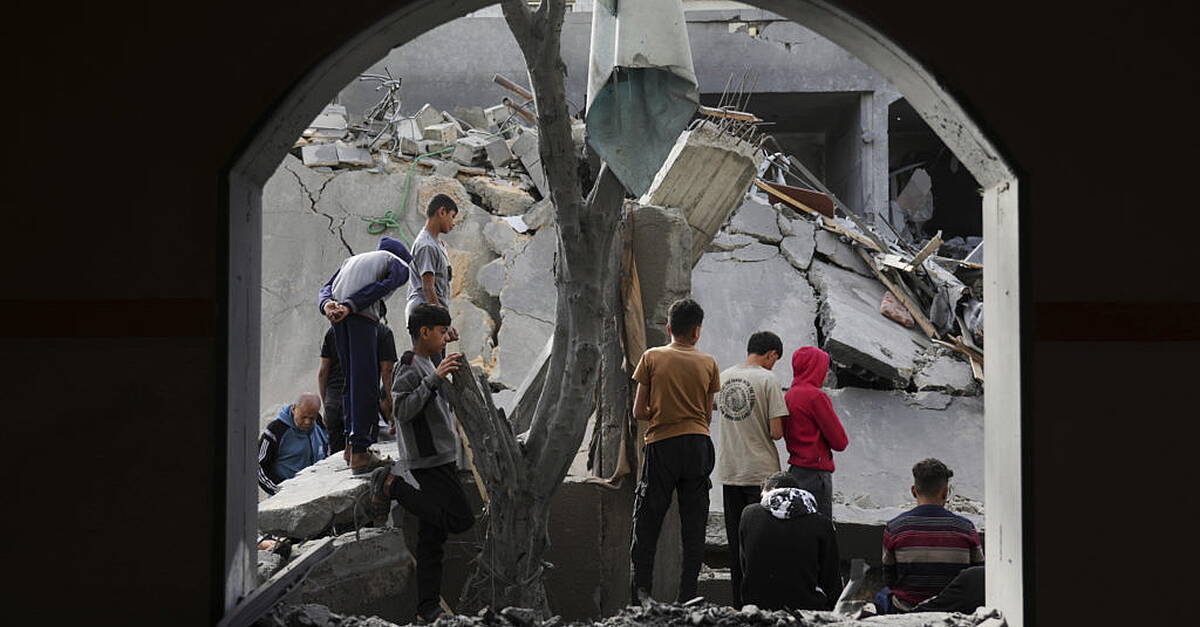 Reporter killed as Israel strikes tents outside hospitals in Gaza