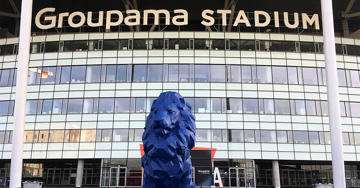 Supporters group criticises police as Man Utd look into fans’ treatment in Lyon