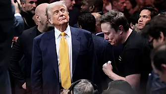 Musk's Spacex Is Frontrunner To Build Trump's Golden Dome Missile Shield