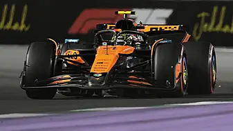 Lando Norris Crashes In Qualifying As Max Verstappen Takes Saudi Arabian Pole