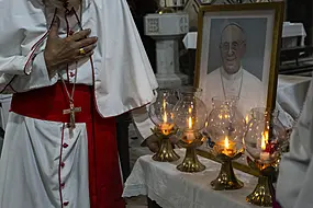 What Are The Church’s Rites For The Death Of A Pope?