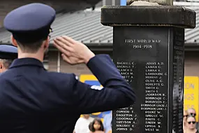 Anzac Day Hecklers Strike As Australia, New Zealand Remember Fallen War Heroes
