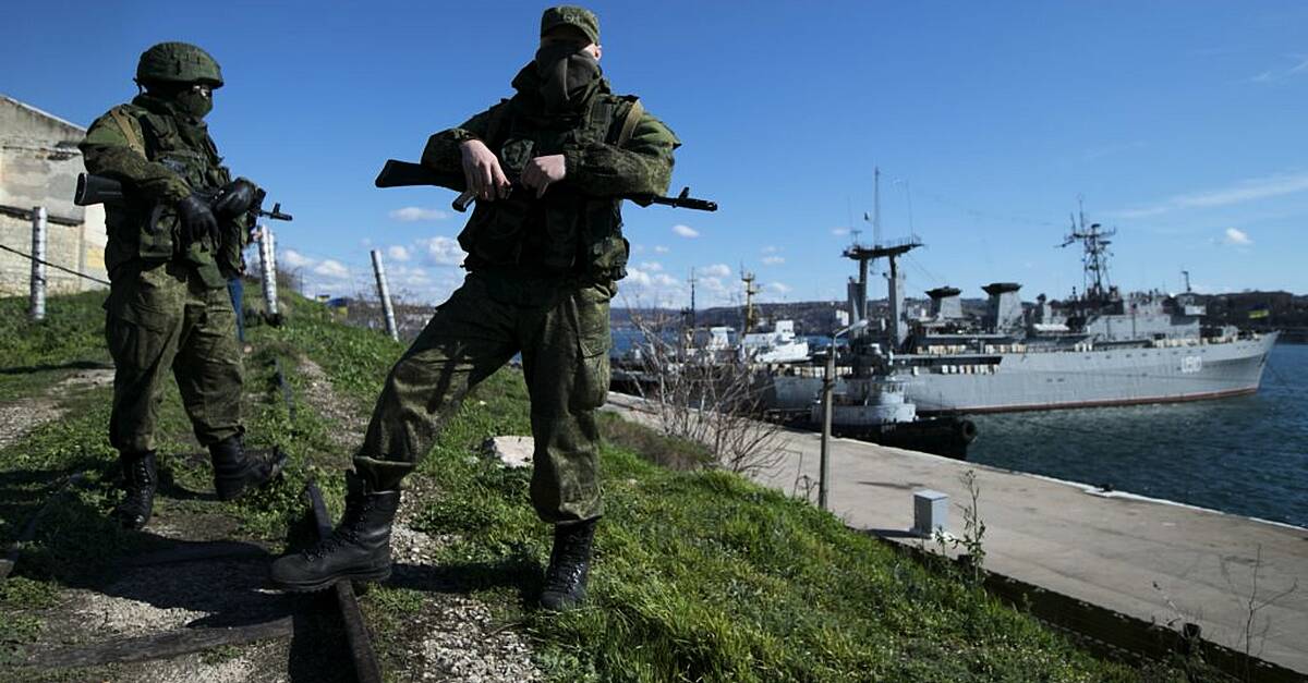 Ukrainians say they will not accept formal surrender of Crimea