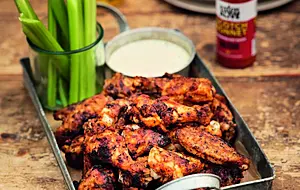 Tom Kerridge’s Dry-Rub Buffalo Chicken Wings Recipe