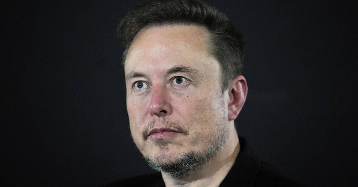 Tesla отрича докладите, че се е свързал с набиращите се, за да му помогне да замени Elon Musk 