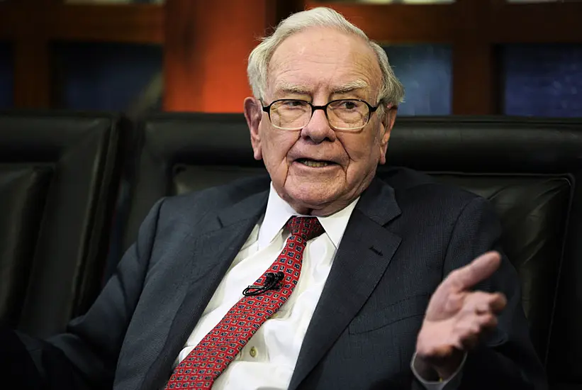 Warren Buffett Shocks Shareholders By Announcing His Intention To Retire
