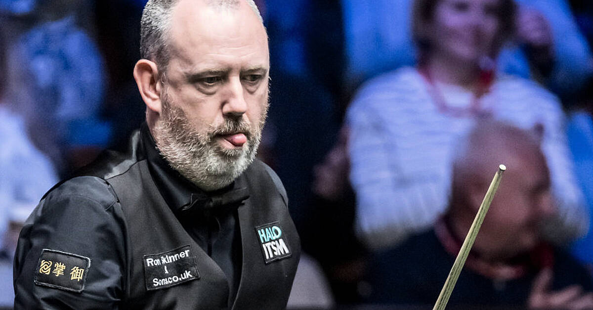 Mark Williams books final spot with win over Judd Trump