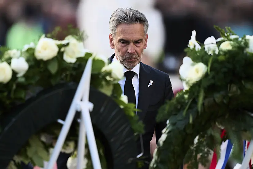 Veterans Light Flame As Netherlands Marks 80Th Anniversary Of Liberation