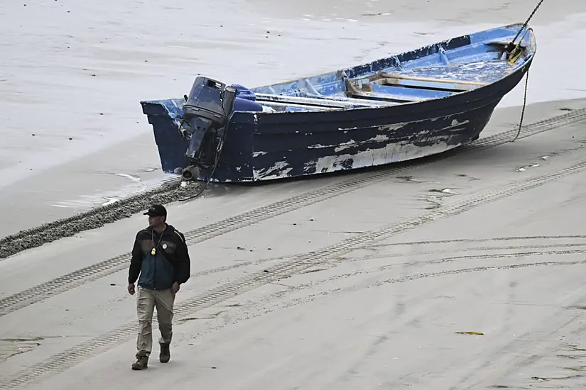 Boat Believed To Be Carrying Migrants Capsizes Off California Coast