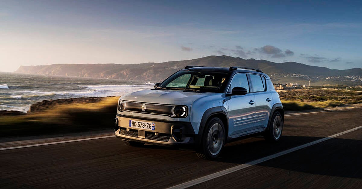 Преглед на автомобила: Electric Reboot Charms Renault 4 харесвате няколко други коли 