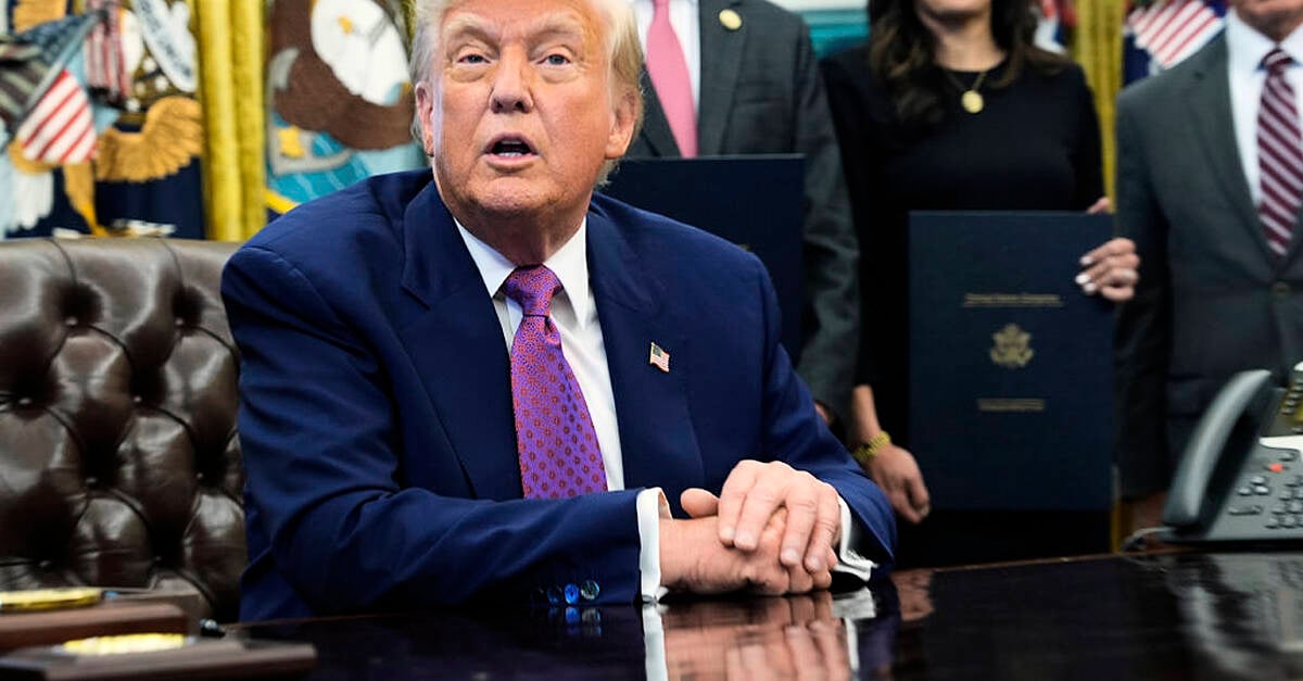 Judge halts Trump’s downsizing of federal agencies