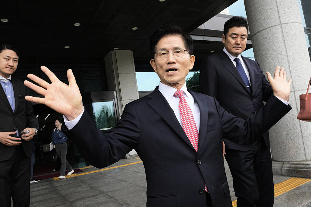 Party fails in bid to switch candidate for South Korean presidential election