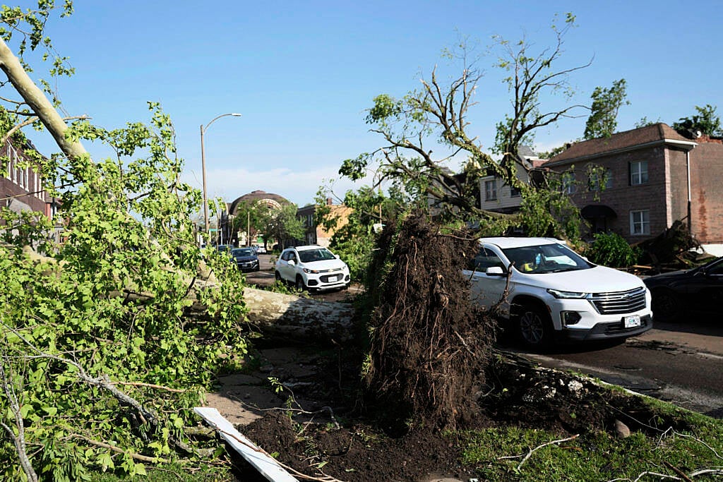 At least five dead after tornado and severe storms batter St Louis, mayor says
