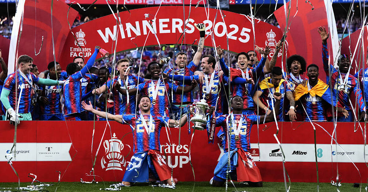 Eberechi Eze Fires Crystal Palace to FA Cup Glory срещу Man City 