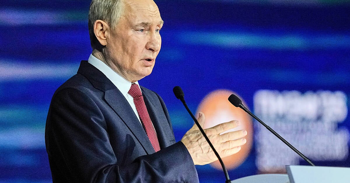 Президентът Владимир Путин приветства икономическите перспективи на Русия като заяви