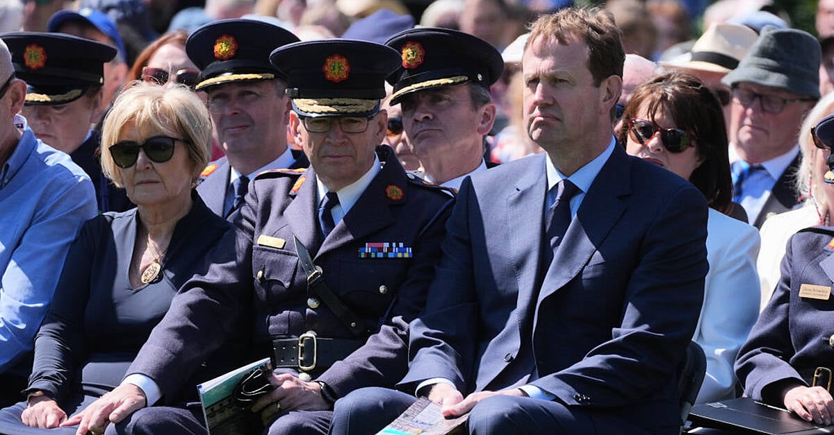Taoiseach backs Garda Commissioner after lack of clarity from minister