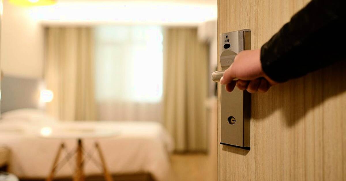 Loss of tourist beds due to housing asylum seekers `no longer critical`, report says