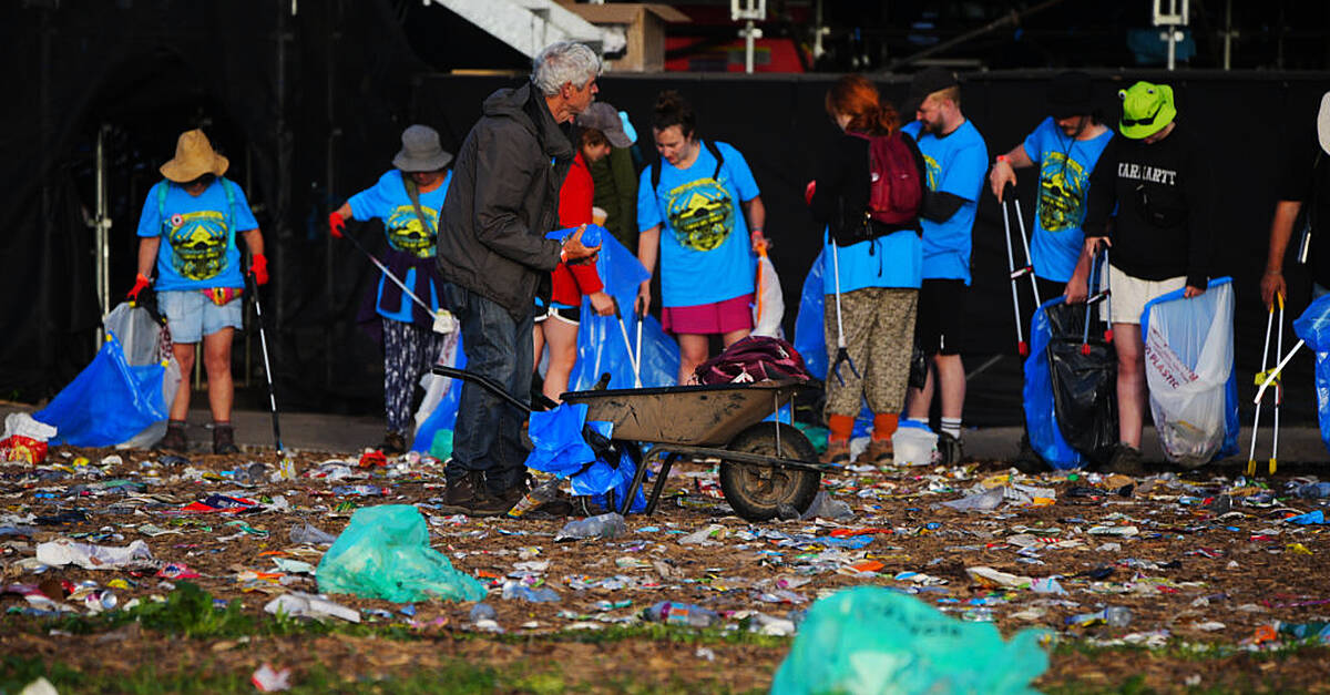 Glastonbury Festival clean-up begins as thousands of music fans head home